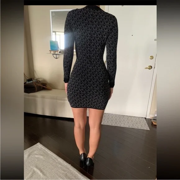 Small Michael Kors Monogram Black Dress - Picture 3 of 10